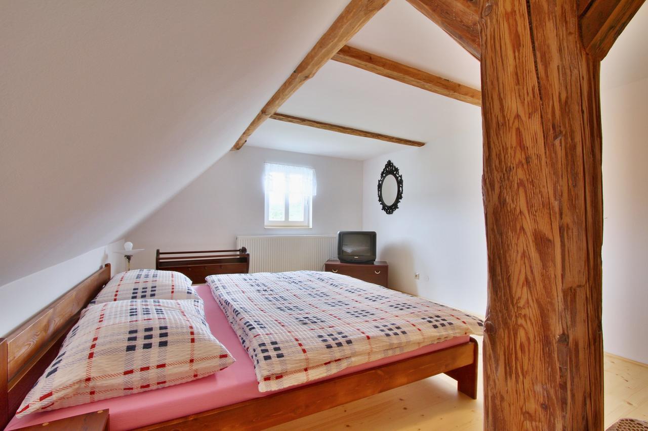 Chalupy Dolni Chřibská Buitenkant foto