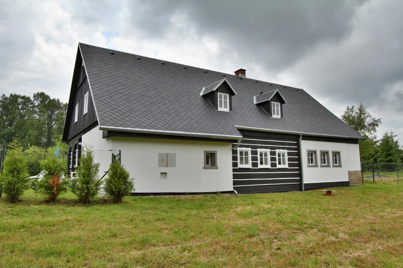 Chalupy Dolni Chřibská Buitenkant foto